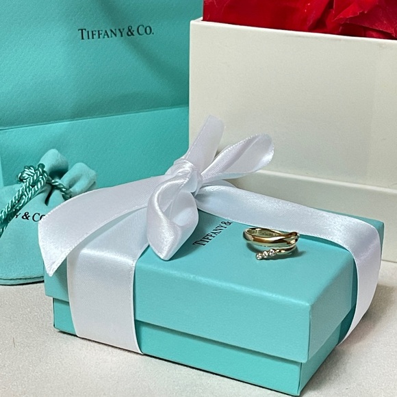 Tiffany & Co. Elsa Peretti Snake Ring in Yellow Gold with Diamonds sz 4.5 $4,100 - Picture 15 of 17